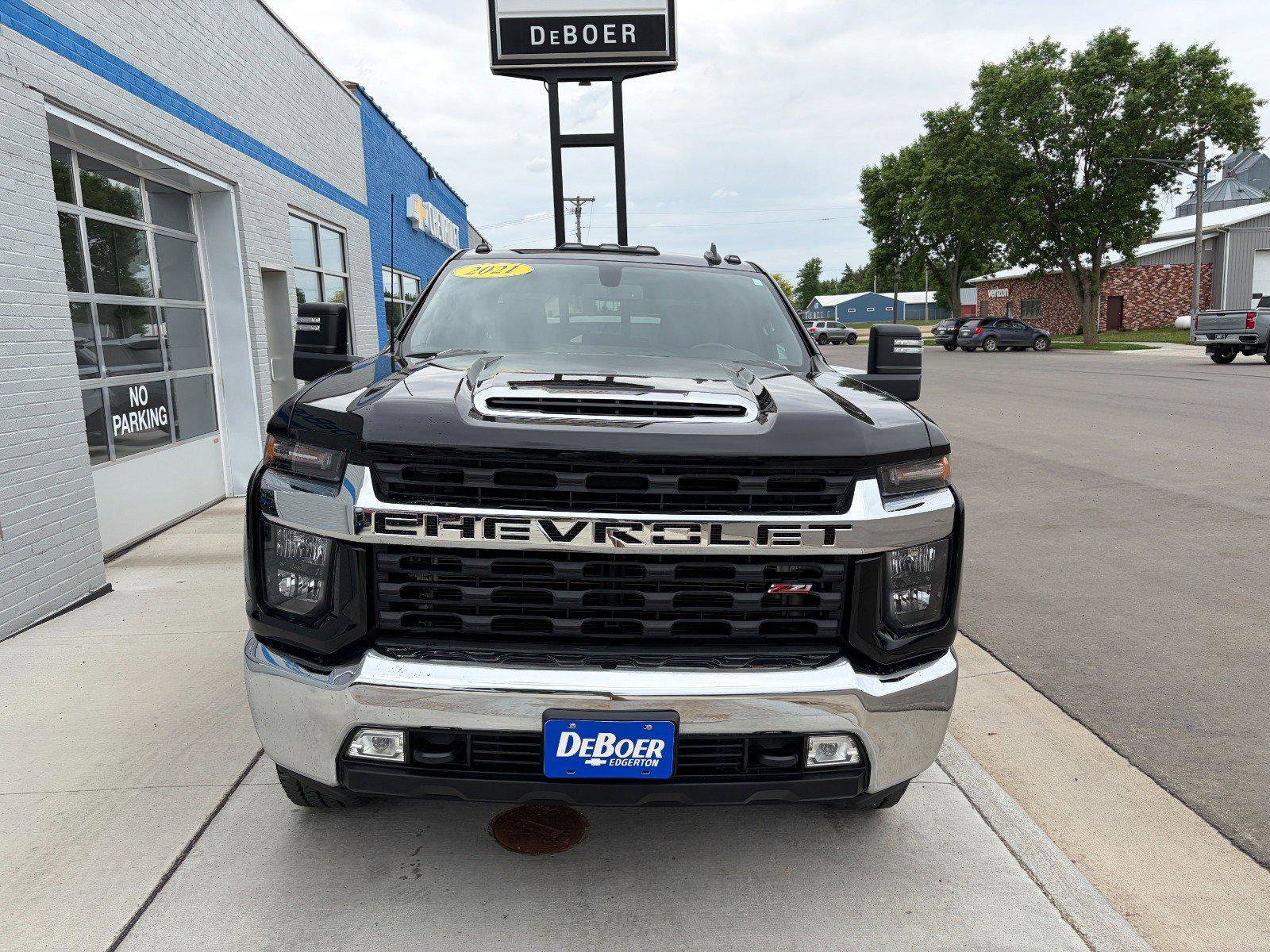 Used 2021 Chevrolet Silverado 3500 LT w/ Convenience Package AWD/4WD image 7
