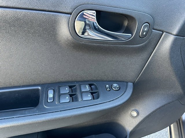 Used 2011 Chevrolet Malibu LT image 15