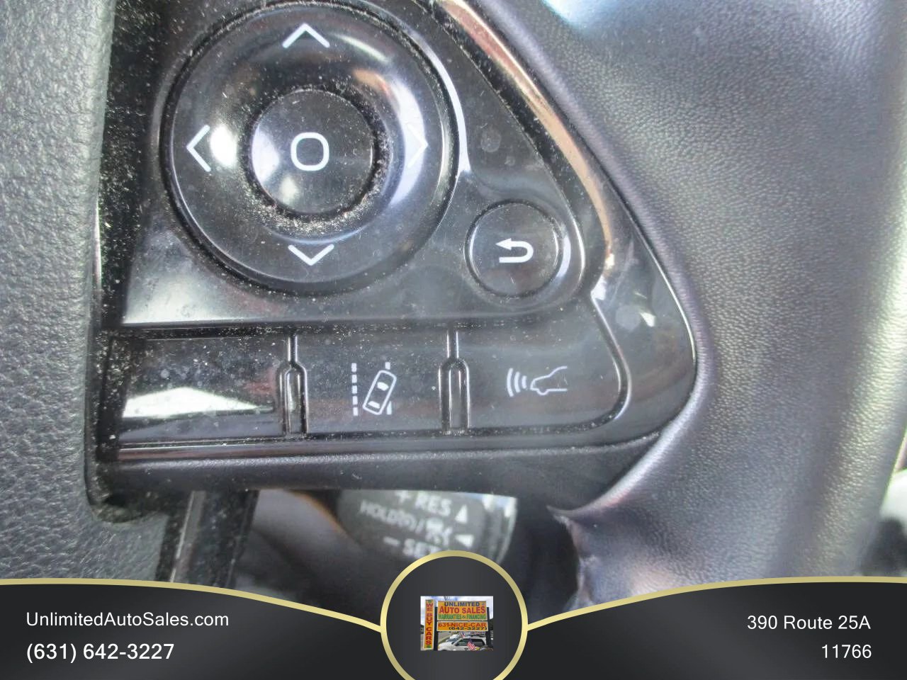 Used 2021 Toyota Prius Prime LE FWD image 13