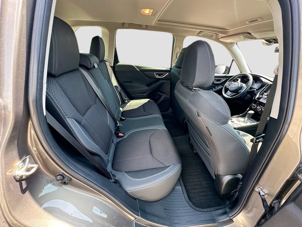 Used 2020 Subaru Forester Premium AWD/4WD image 26