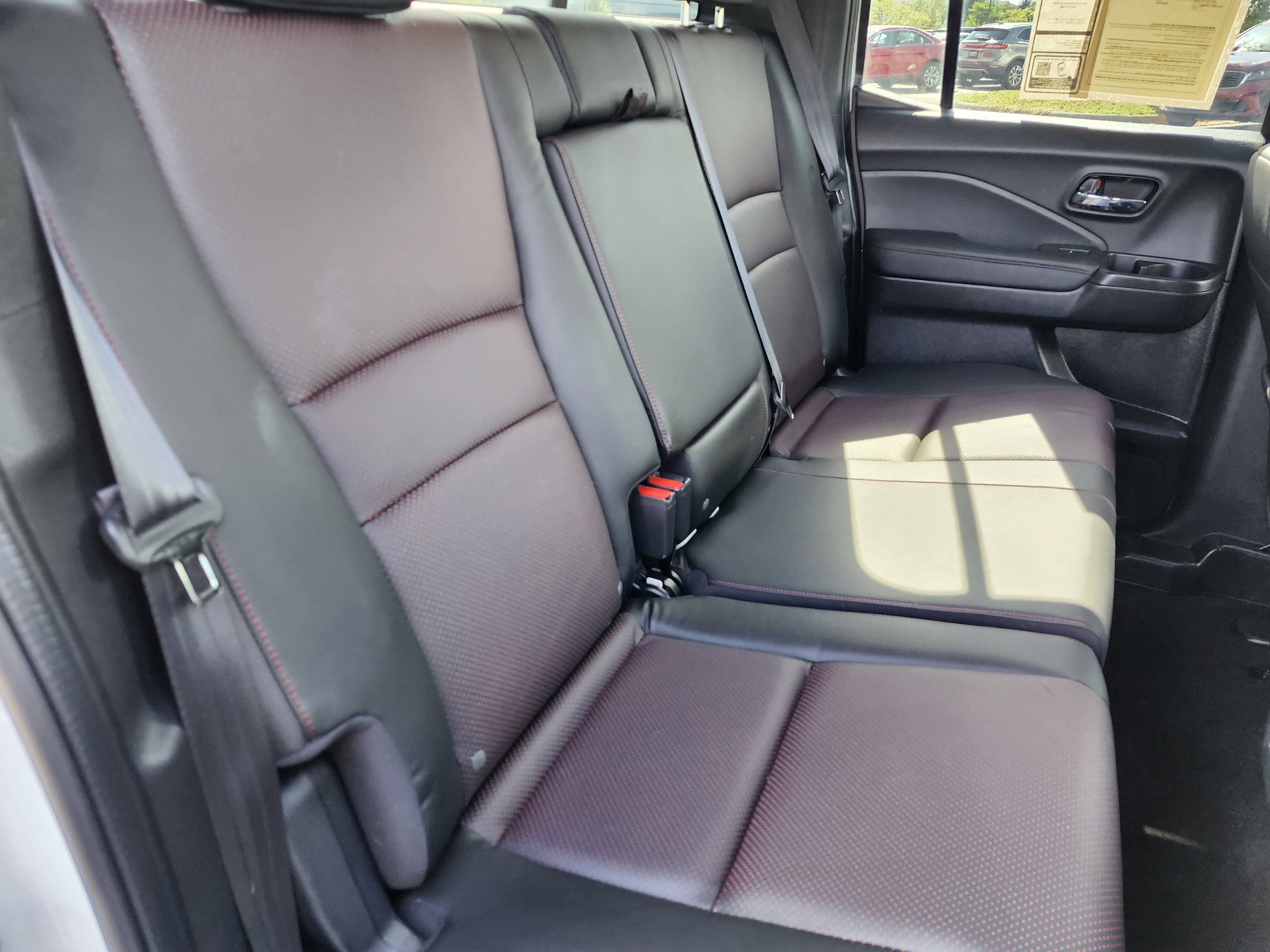 Used 2022 Honda Ridgeline Black Edition image 14