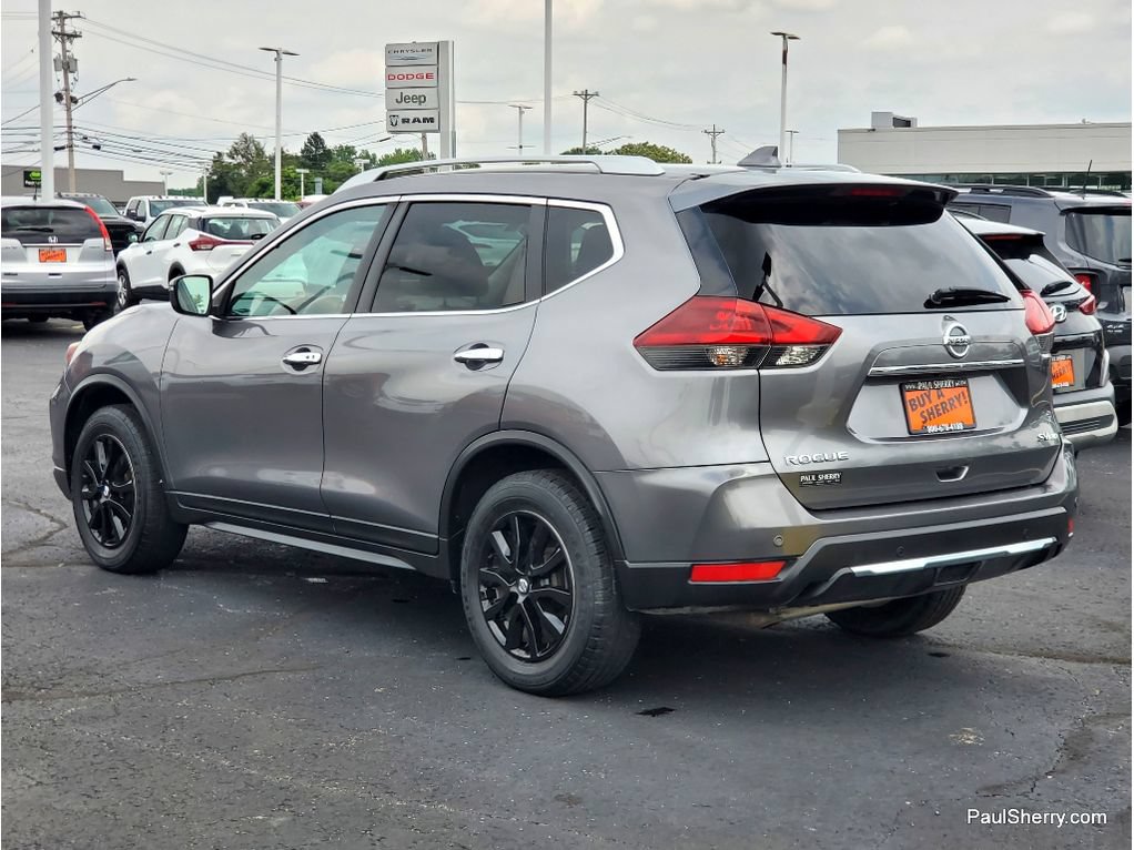 Used 2020 Nissan Rogue SV AWD/4WD image 9