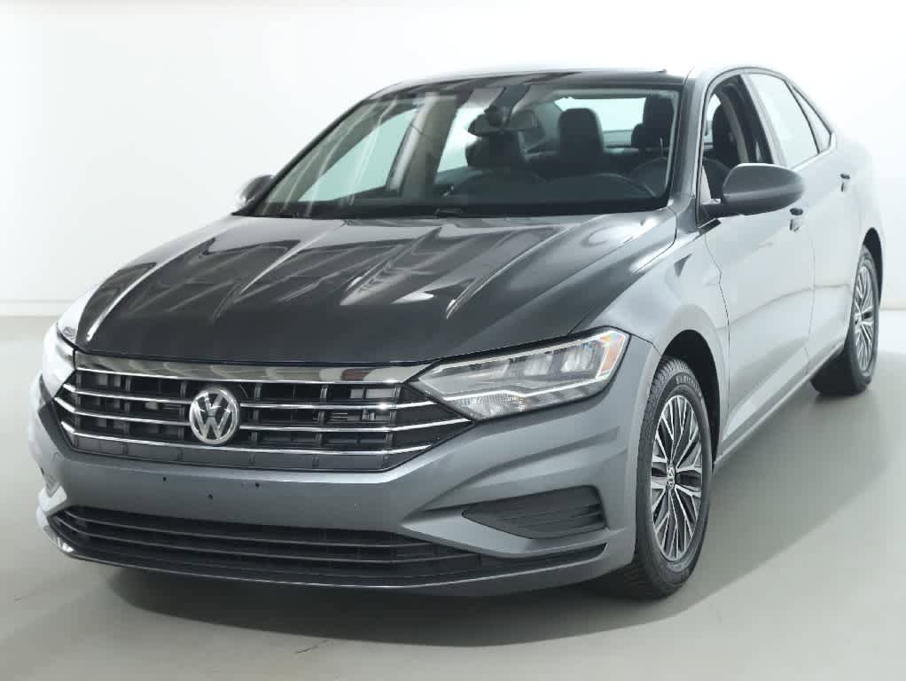 Used 2019 Volkswagen Jetta SE FWD image 1