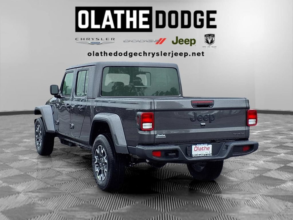 New 2026 Jeep Gladiator Sport AWD/4WD image 3