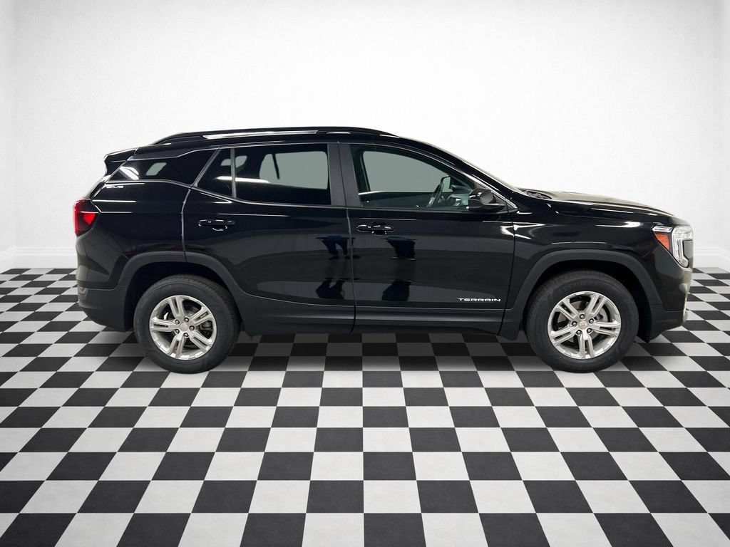 Certified 2023 GMC Terrain SLE w/ Driver Convenience Package AWD/4WD video 2