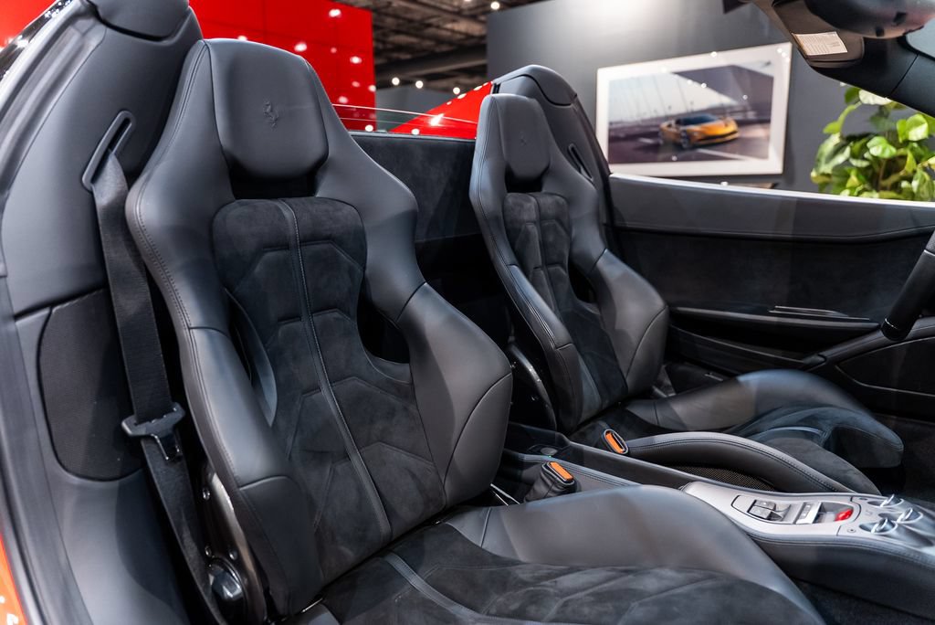 Certified 2014 Ferrari 458 Spider RWD image 41