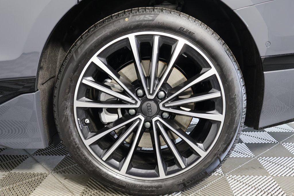 New 2027 Audi A6 e-tron Premium Plus AWD/4WD image 10