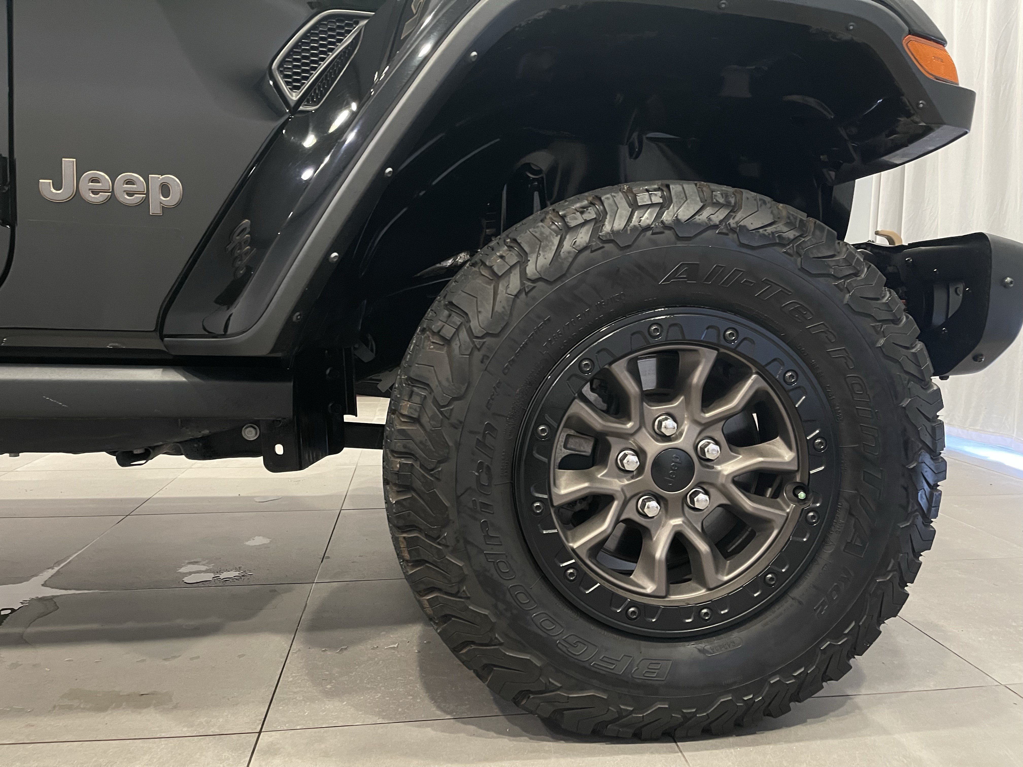 Used 2023 Jeep Wrangler Unlimited Rubicon 392 AWD/4WD image 10