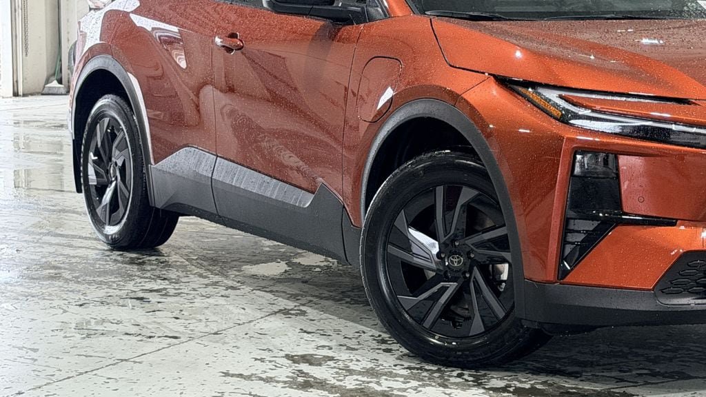 New 2026 Toyota C-HR AWD/4WD image 8