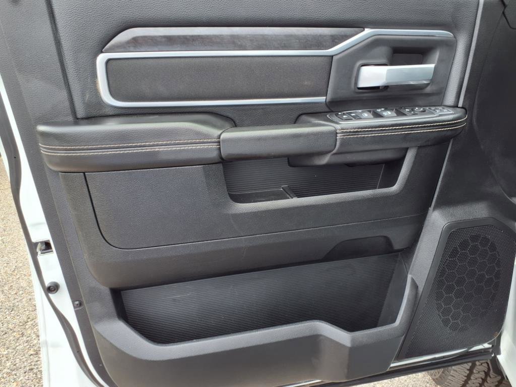 Used 2024 RAM 2500 Big Horn image 17