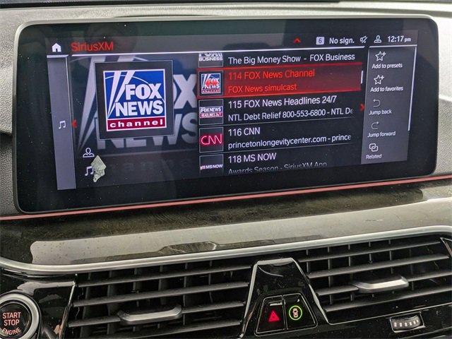 Used 2021 BMW 540i xDrive w/ Premium Package image 23