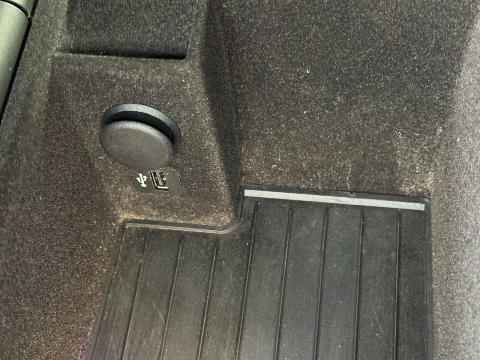 Used 2017 BMW 540i xDrive image 34