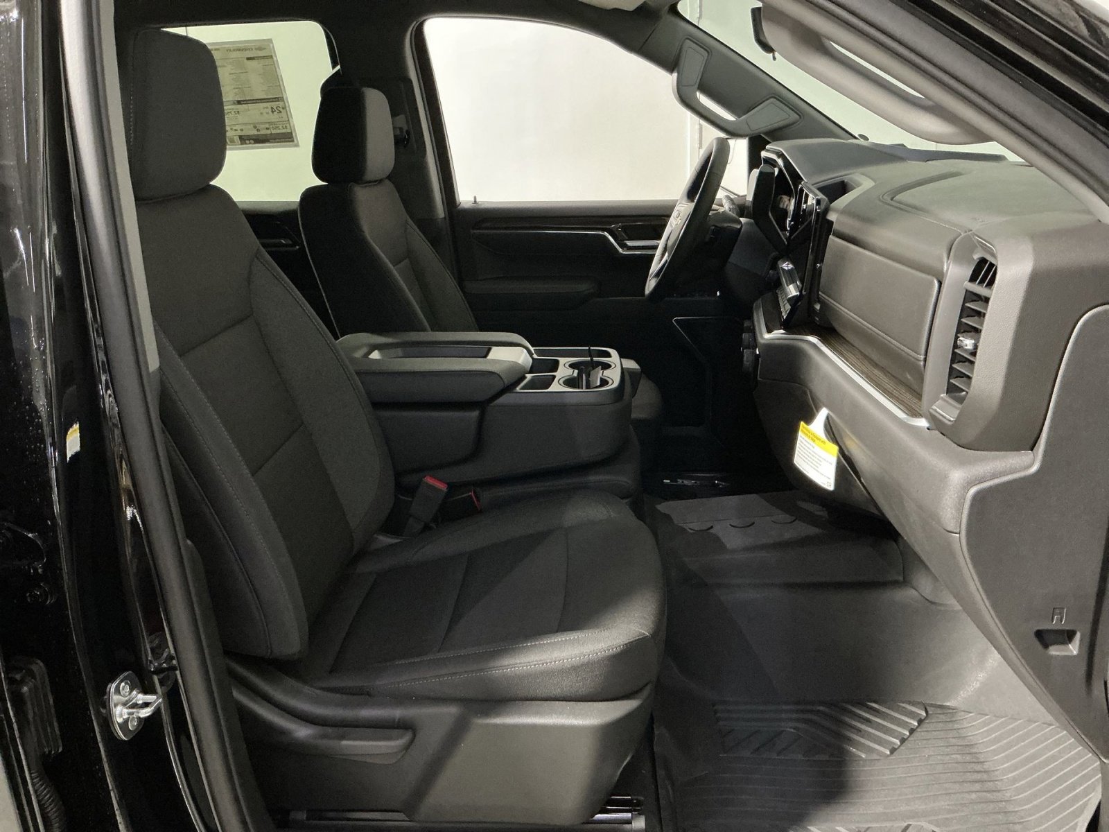 New 2026 Chevrolet Silverado 1500 LT w/ Z71 Off-Road Package image 32