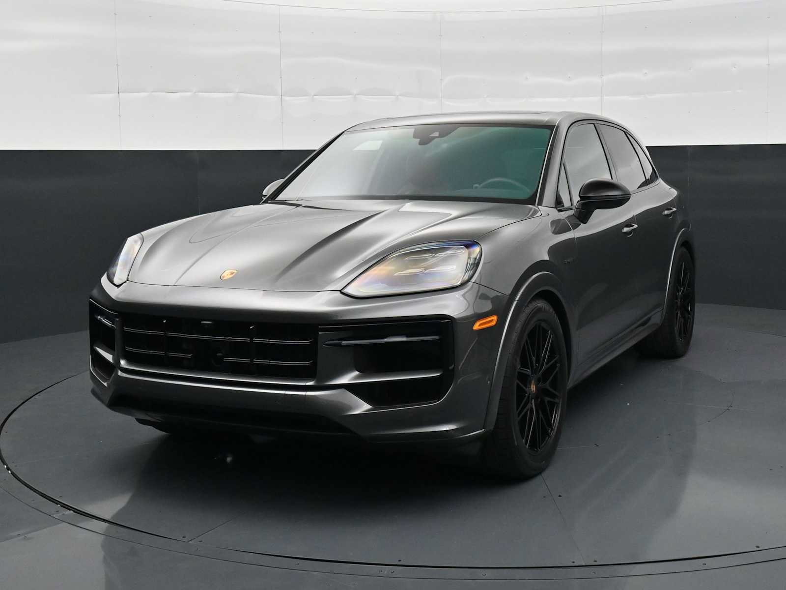 Used 2026 Porsche Cayenne S AWD/4WD image 29