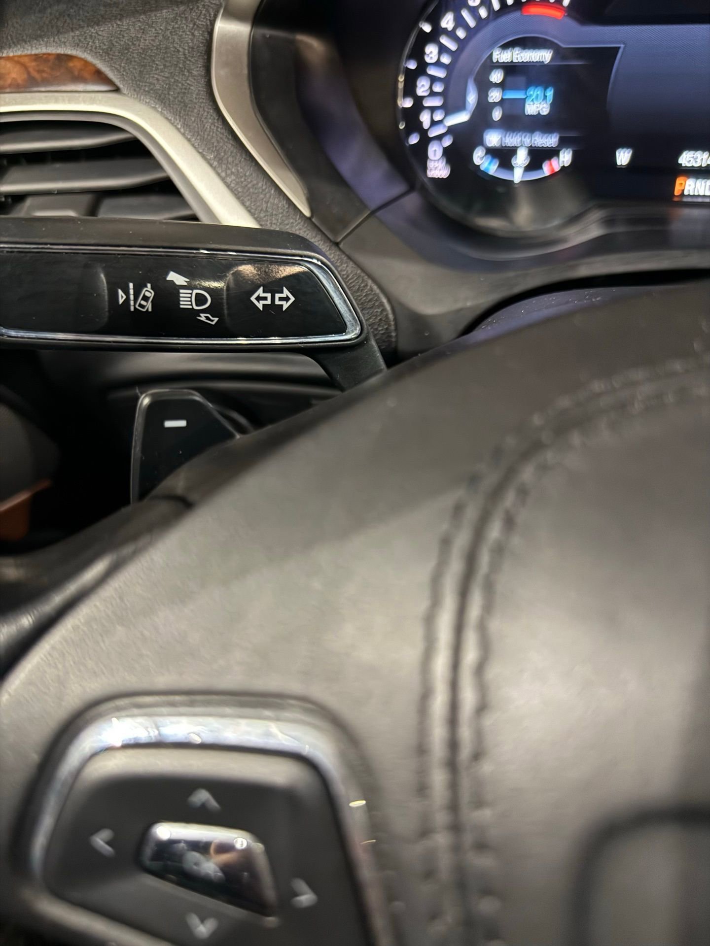 Used 2020 Lincoln MKZ Reserve w/ Monochromatic Package image 53