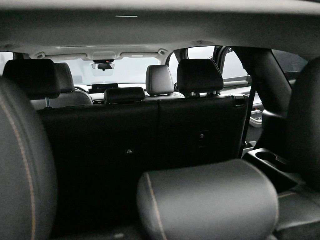 Used 2024 MAZDA CX-90 3.3 Turbo w/ Preferred Plus image 22