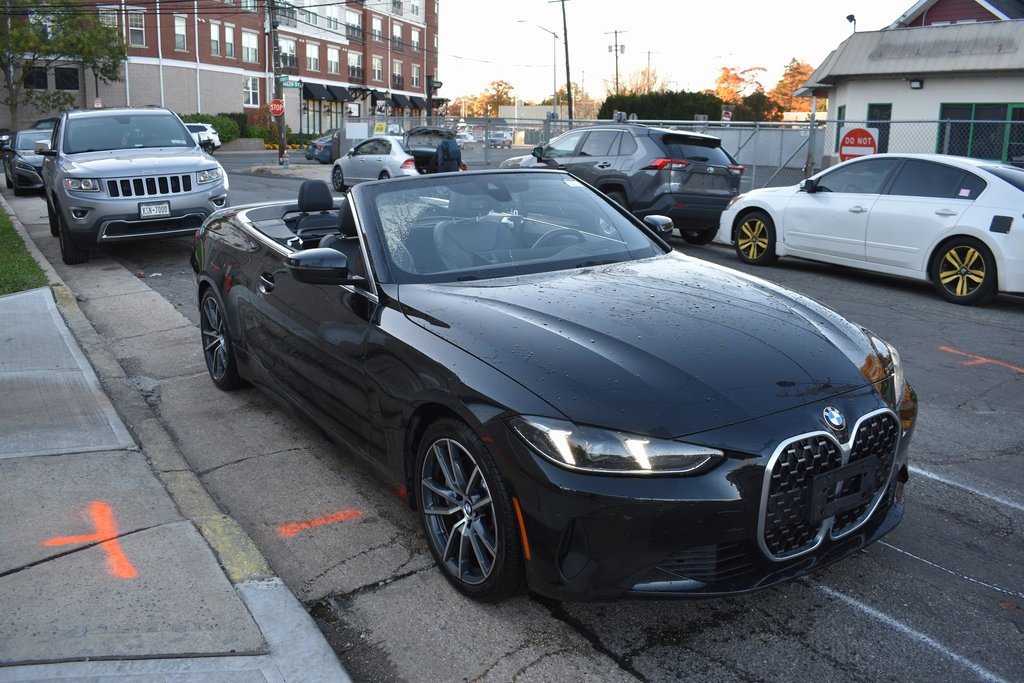 Used 2025 BMW 430i Convertible image 11