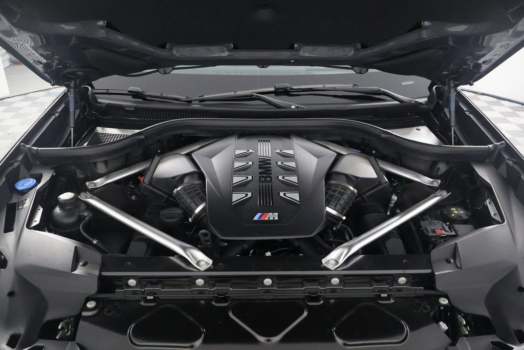 New 2026 BMW X7 M60i image 10