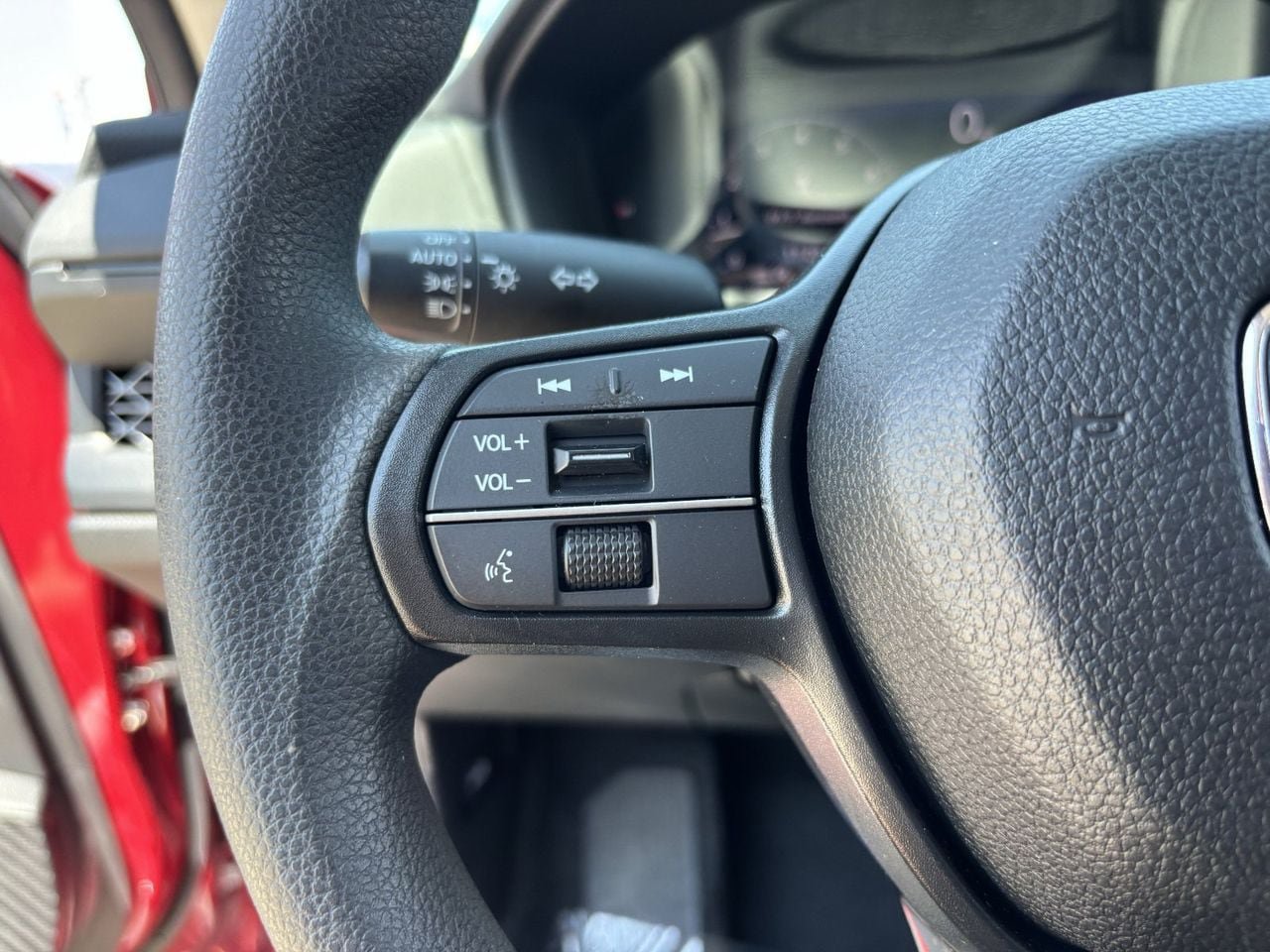 Certified 2024 Honda Accord EX image 27