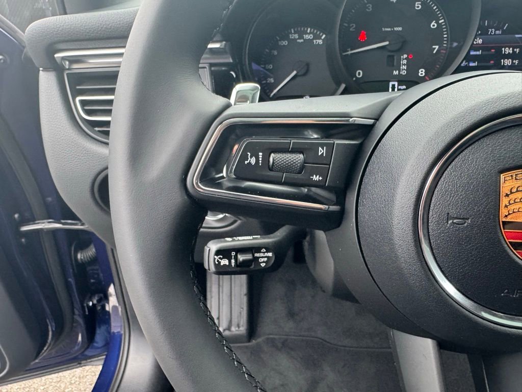 Used 2024 Porsche Macan image 21