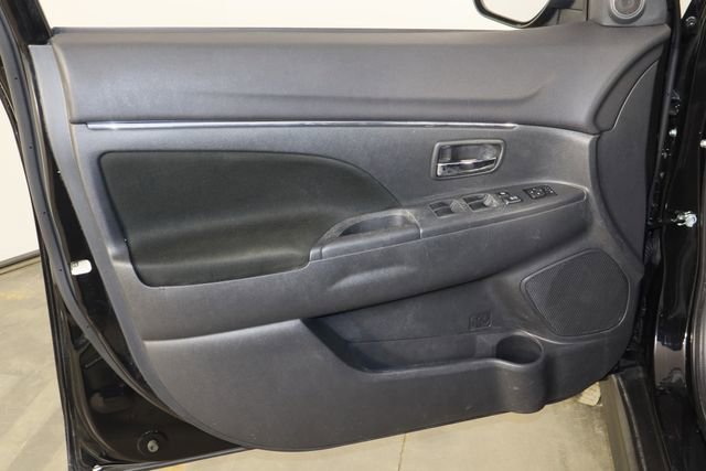 Used 2024 Mitsubishi Outlander Sport ES image 19