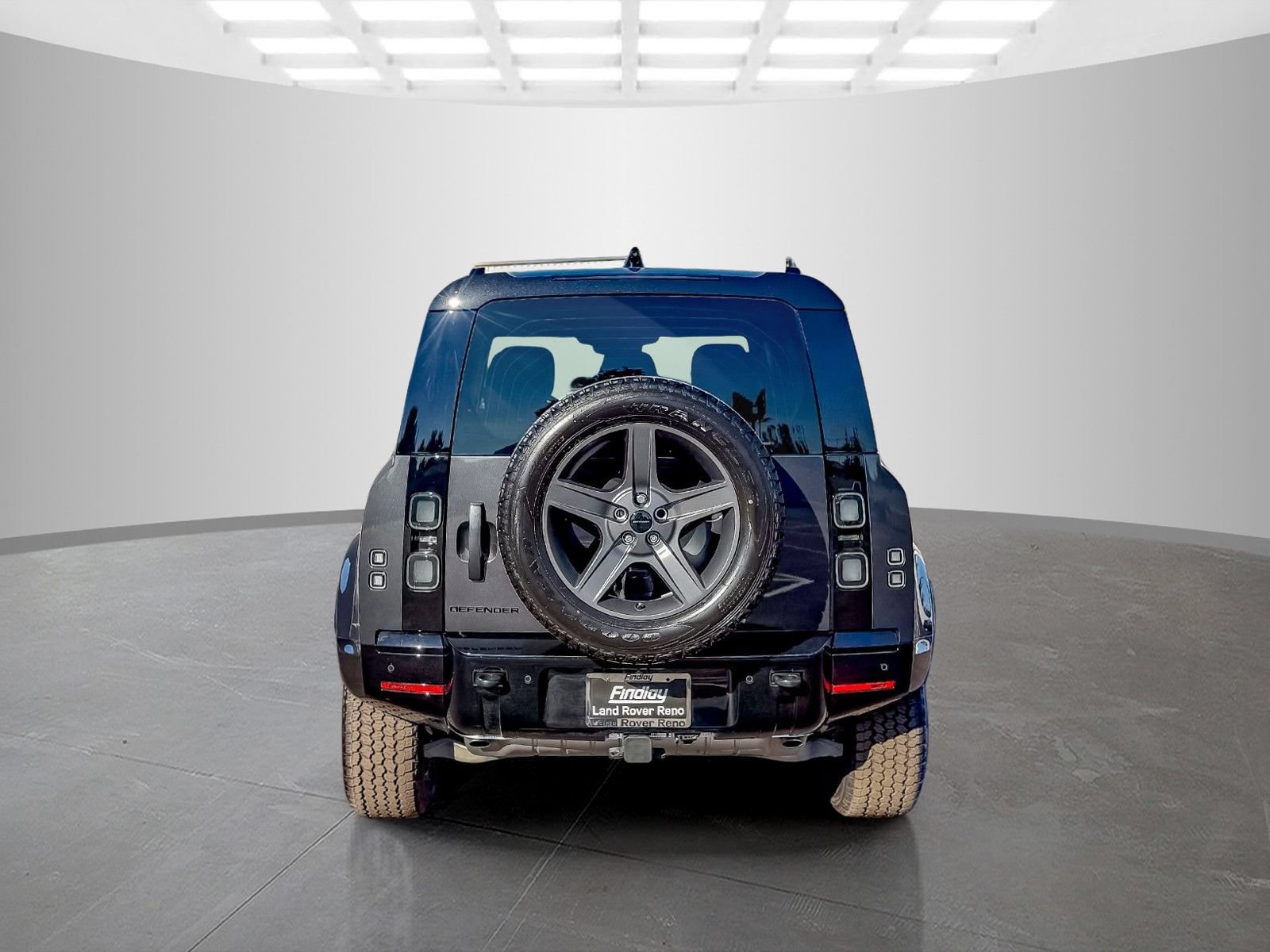 New 2026 Land Rover Defender 110 X-Dynamic SE AWD/4WD image 4