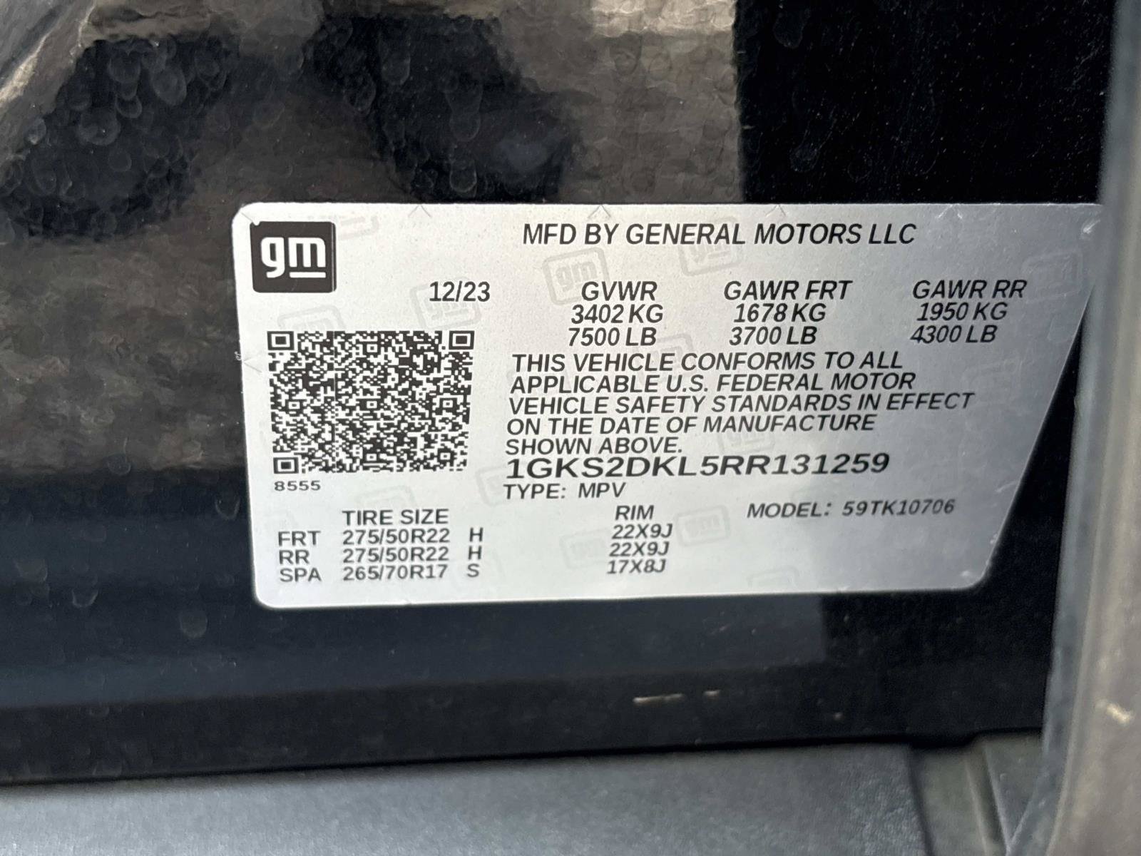 Used 2024 GMC Yukon Denali w/ Advanced Technology Package AWD/4WD image 30