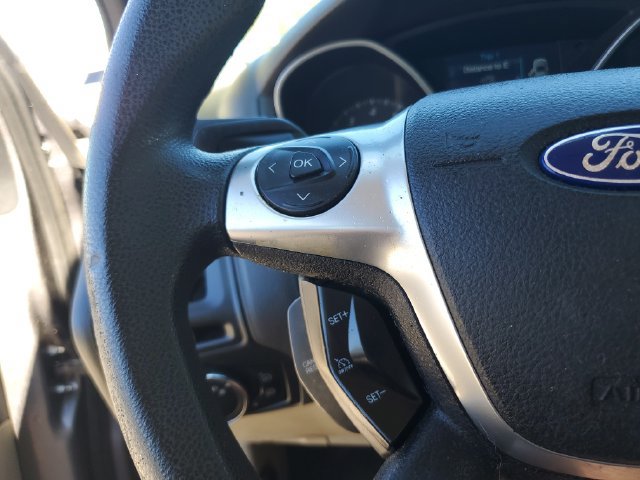 Used 2012 Ford Focus SE FWD image 21