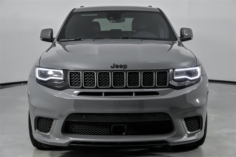 Used 2021 Jeep Grand Cherokee Trackhawk AWD/4WD image 5