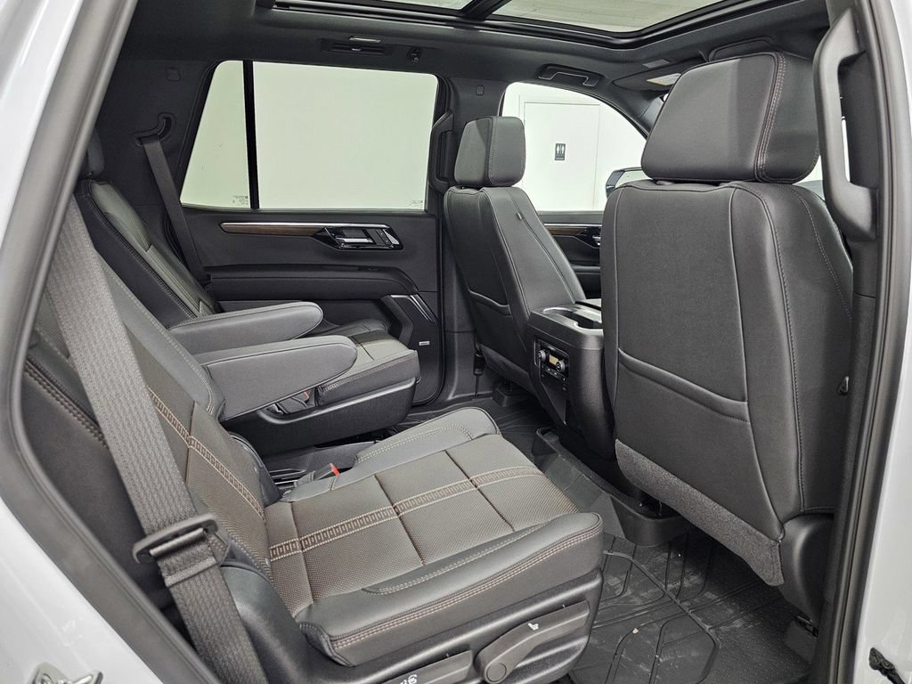 New 2026 Chevrolet Tahoe High Country w/ Sun And Tow Package AWD/4WD image 29
