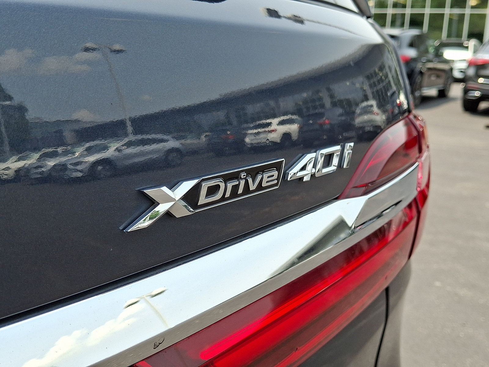 Used 2022 BMW X7 xDrive40i w/ Executive Package AWD/4WD image 32