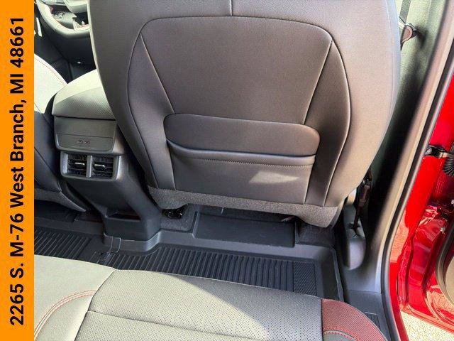 New 2027 Chevrolet Equinox RS w/ Safety and Technology Package AWD/4WD image 24