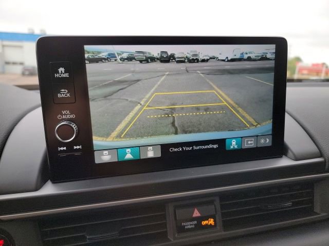 Used 2025 Honda Pilot Touring image 15