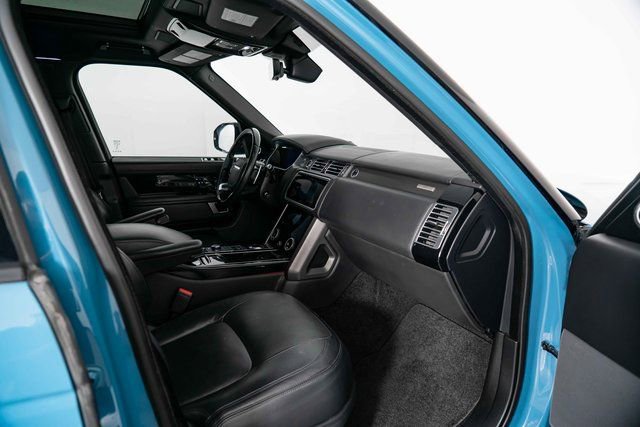 Used 2021 Land Rover Range Rover Autobiography Fifty Edition image 29
