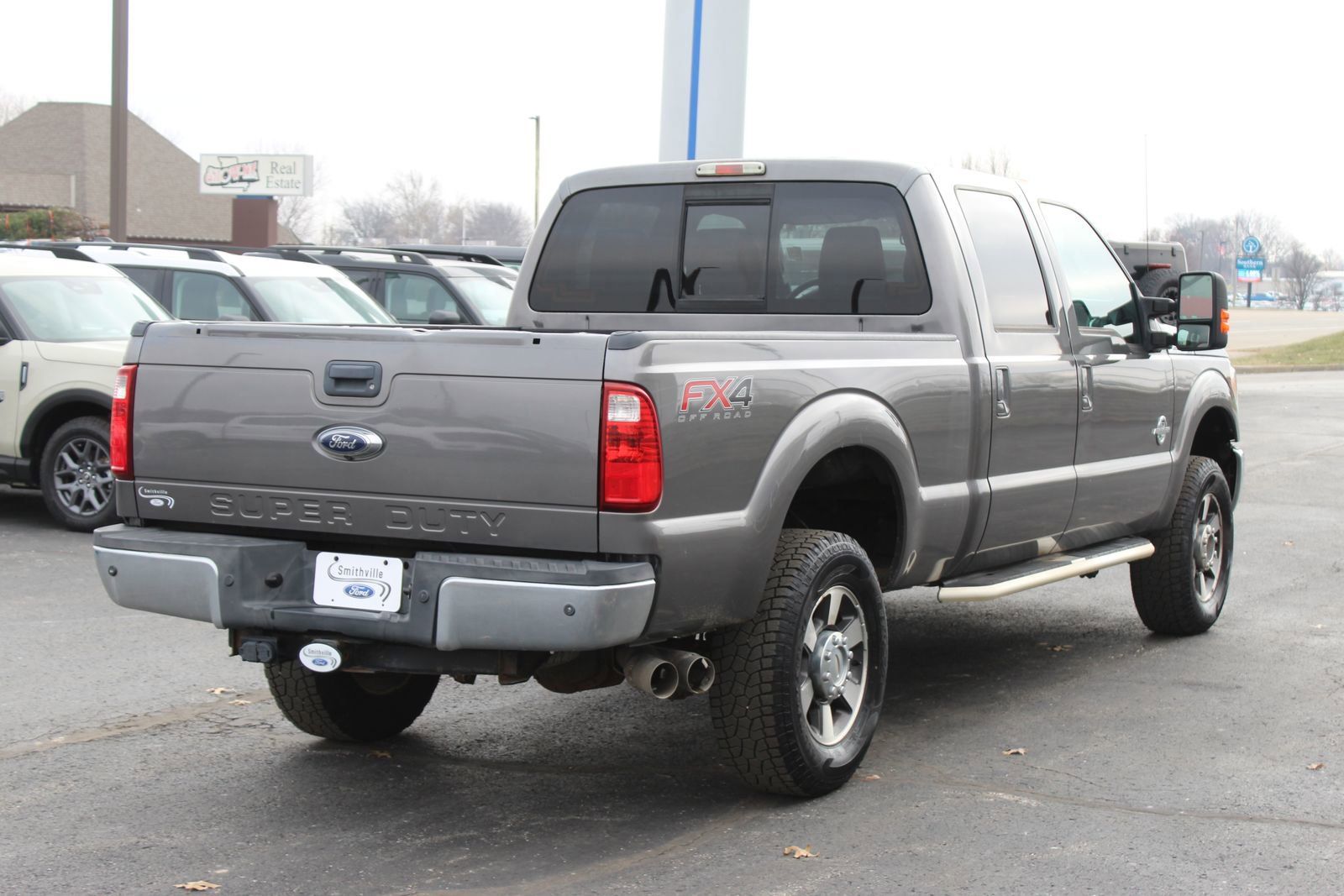 Used 2013 Ford F350 Lariat w/ Lariat Interior Pkg image 9