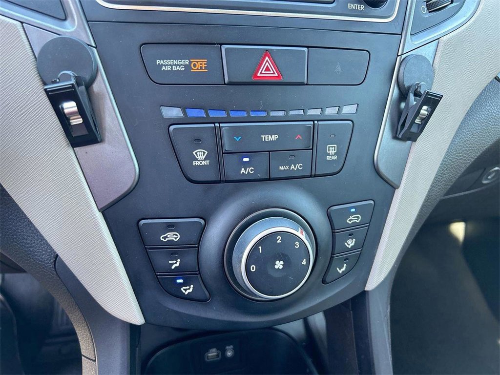 Used 2018 Hyundai Santa Fe Sport image 28