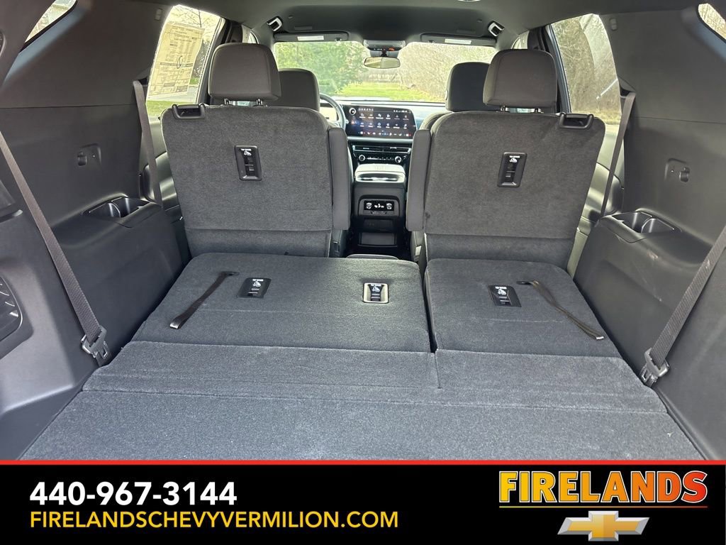 New 2026 Chevrolet Traverse LT w/ LPO, Floor Liner Package FWD image 47