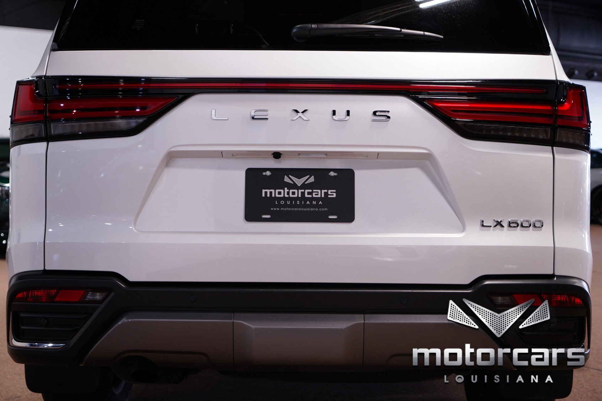 Used 2025 Lexus LX 600 4WD w/ Luxury Package image 17