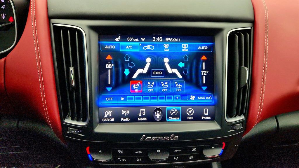 Used 2019 Maserati Levante GranLusso image 19