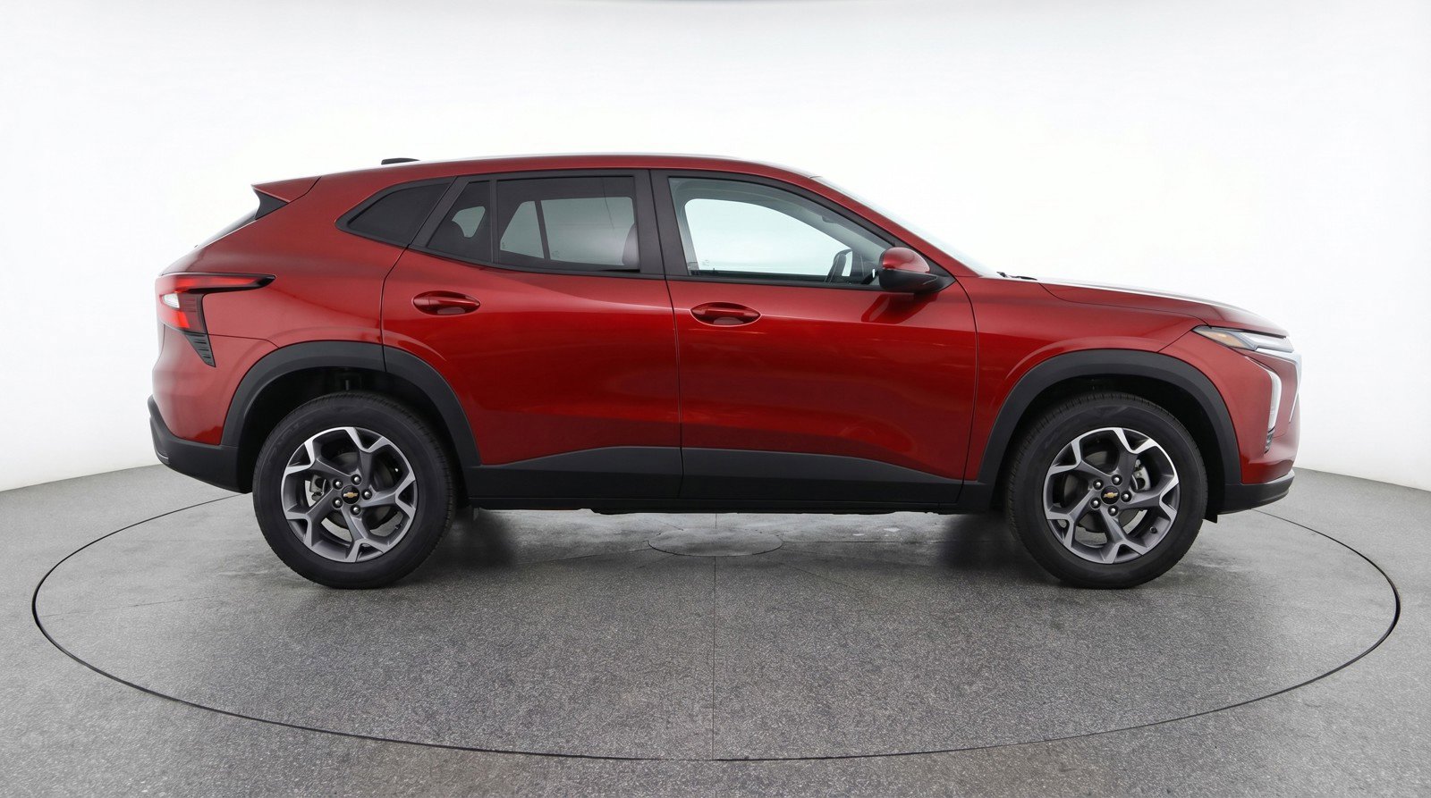 Used 2025 Chevrolet Trax LT w/ LT Convenience Package image 11
