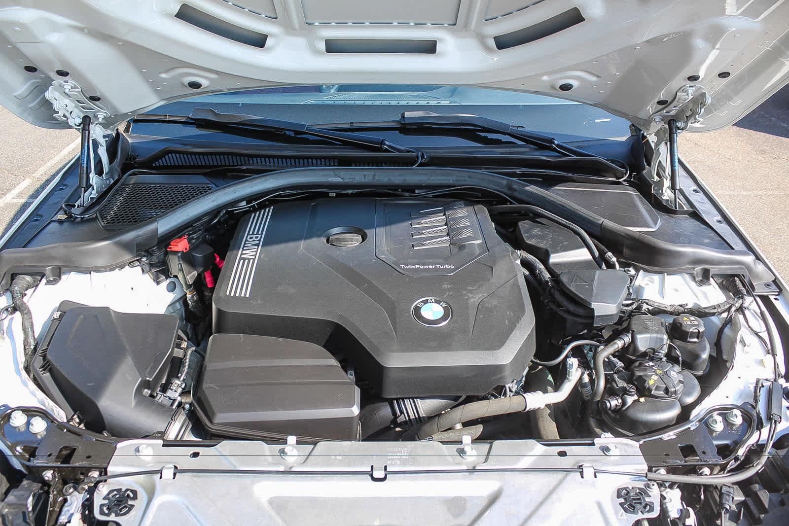 Used 2023 BMW 230i Coupe w/ Convenience Package RWD image 28