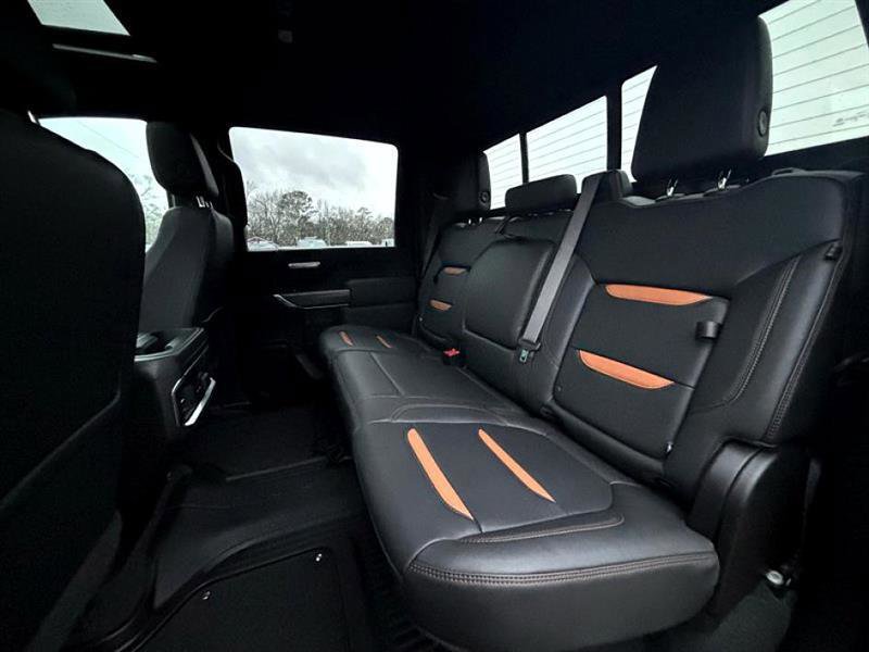 Used 2022 GMC Sierra 3500 AT4 w/ AT4 Premium Plus Package image 34