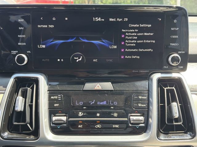Certified 2023 Kia Sorento SX AWD/4WD image 19