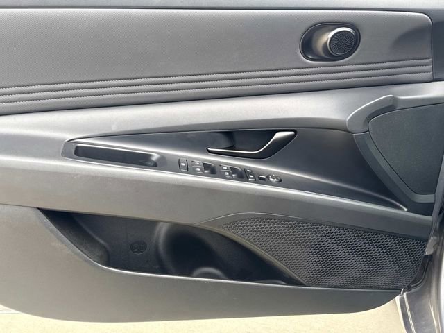 Certified 2025 Hyundai Elantra Sport FWD image 25