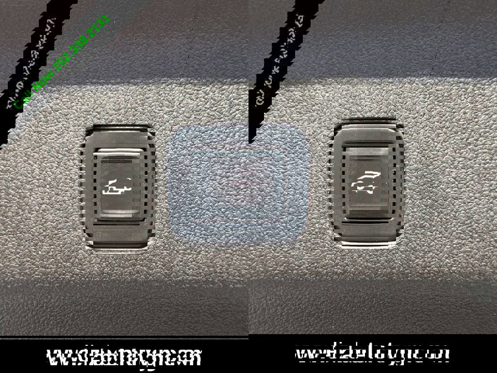 Used 2022 Chevrolet Tahoe Z71 w/ Z71 Off-Road Package image 15