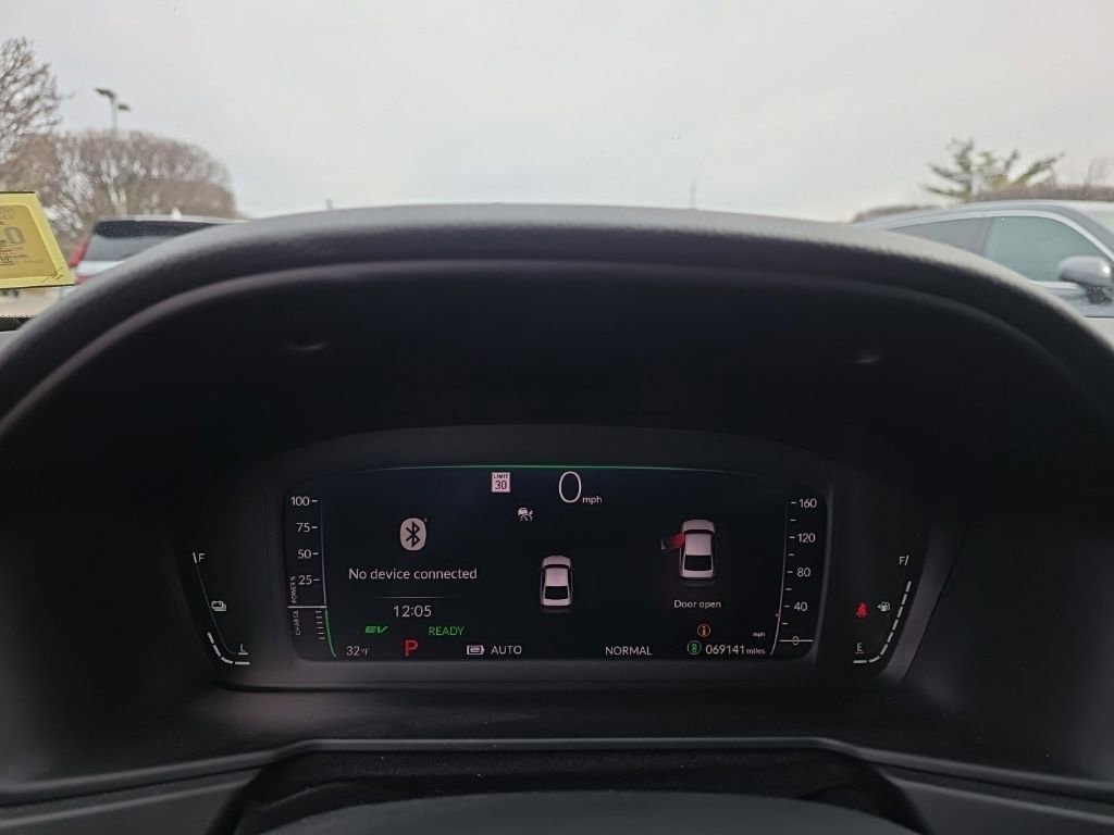 Used 2023 Honda Accord Touring image 14