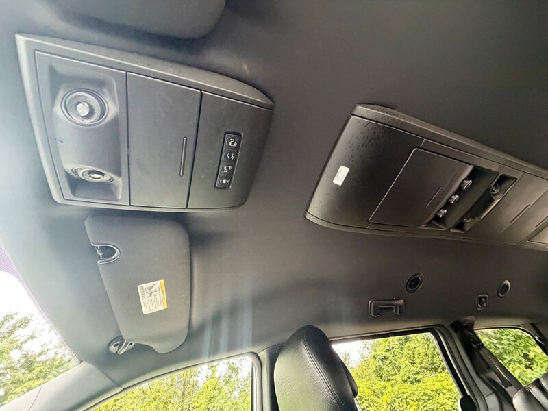 Used 2018 Dodge Grand Caravan GT FWD image 16