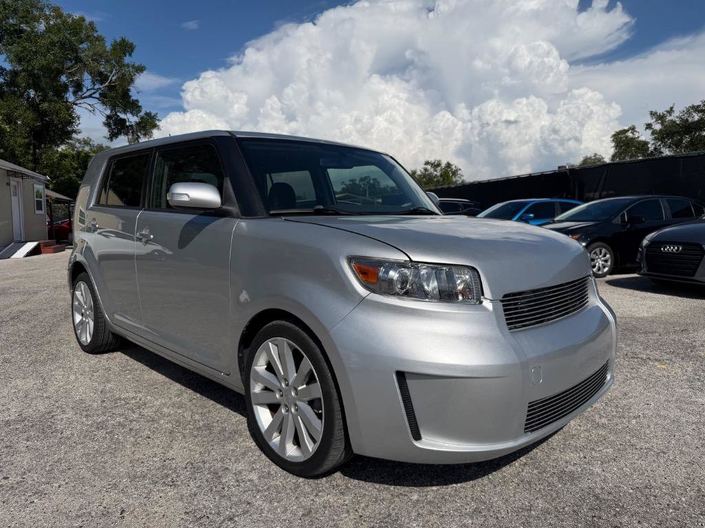 Used 2009 Scion xB FWD image 3