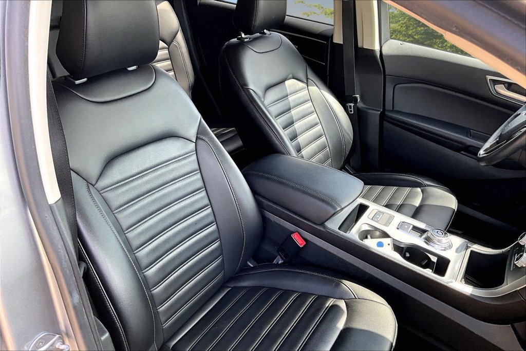 Used 2022 Ford Edge SEL w/ Convenience Package AWD/4WD image 7