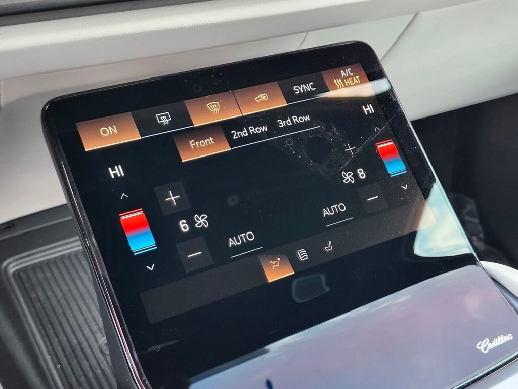 Used 2026 Cadillac Vistiq Luxury image 23
